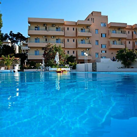 Albatross Hotel Maleme Extérieur photo