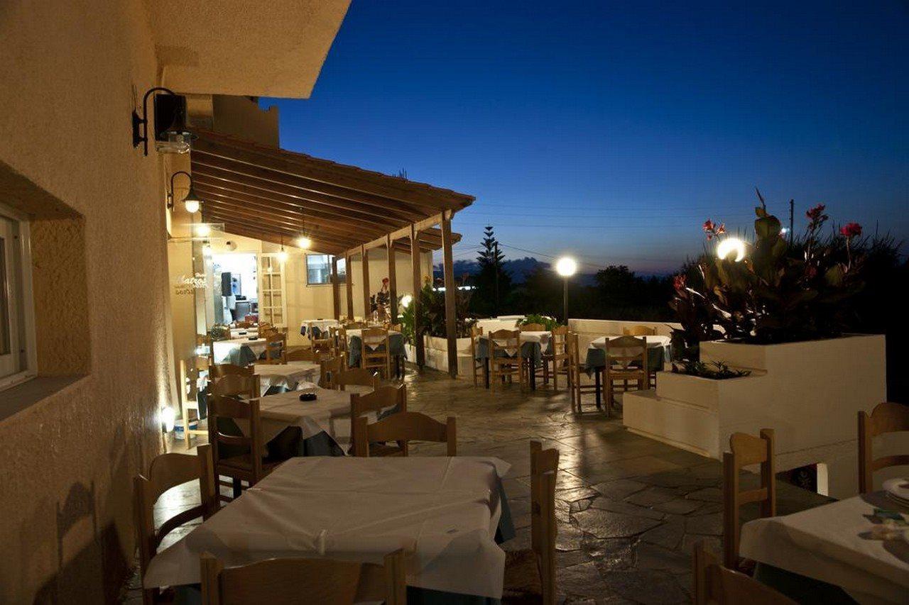 Albatross Hotel Maleme Extérieur photo