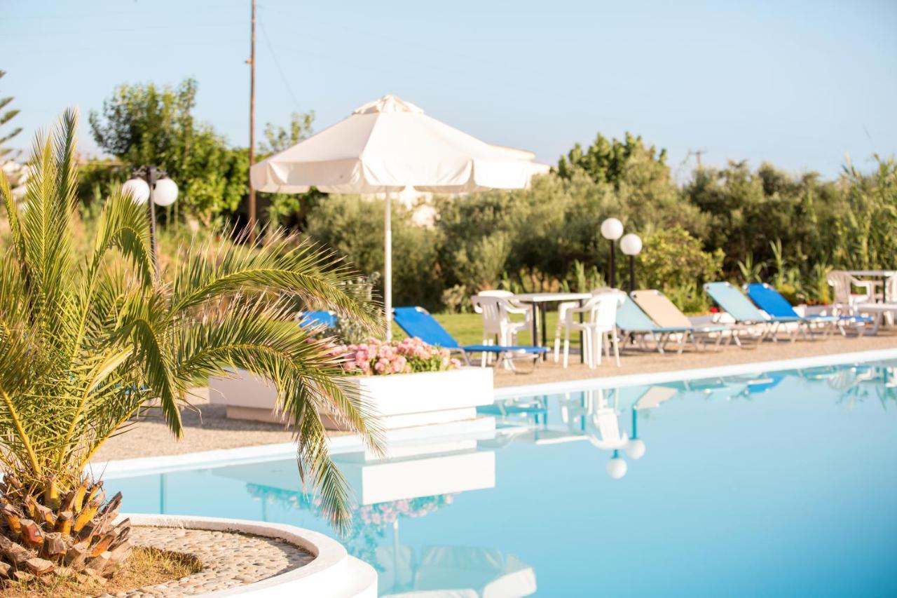 Albatross Hotel Maleme Extérieur photo