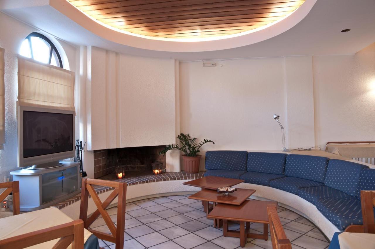 Albatross Hotel Maleme Extérieur photo